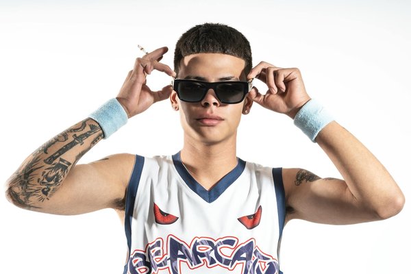 Techniques d'application du khol en poudre pour débutants