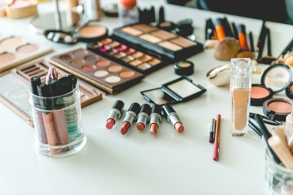 Comment dénicher des produits du maquillage à prix abordable ?